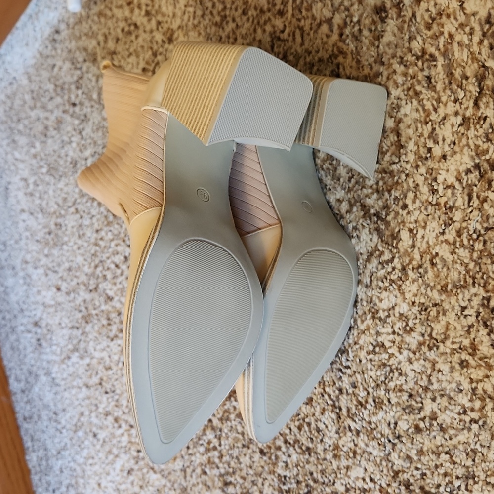 Amazon - Picture 5 of 5